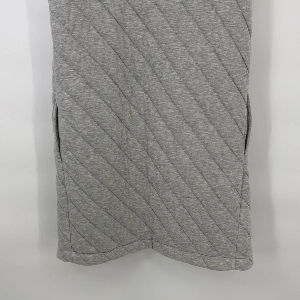 ☁️ Steve Madden Light Gray Quilted knit Vest w pockets